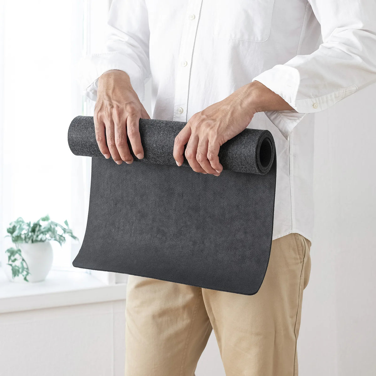 Felt Desk Mat MPD-FLT1BK