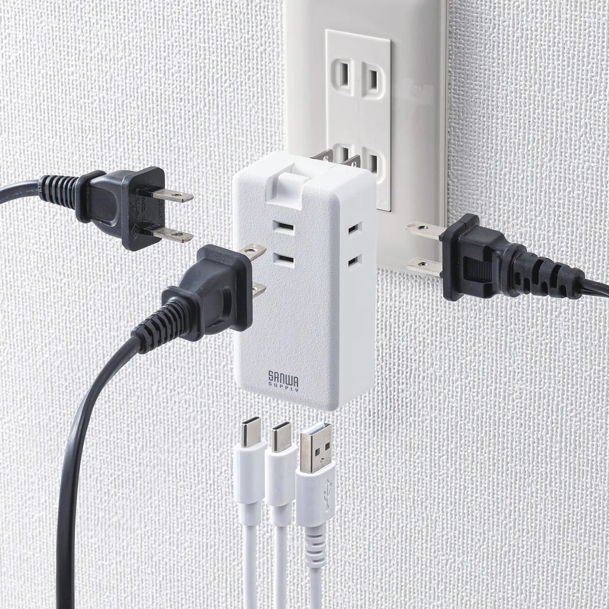 Mobile Power Strip (3 AC outlets + 2 Type-C ports, 1 USB-A port, PD 33W) TAP-MC2A1AC3W