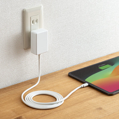 USB PD compatible AC charger (PD20W, integrated Type-C cable) ACA-PD102W