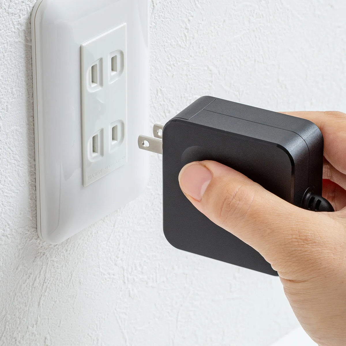 USB PD compatible AC charger (PD45W, Type-C cable integrated) ACA-PD108BK