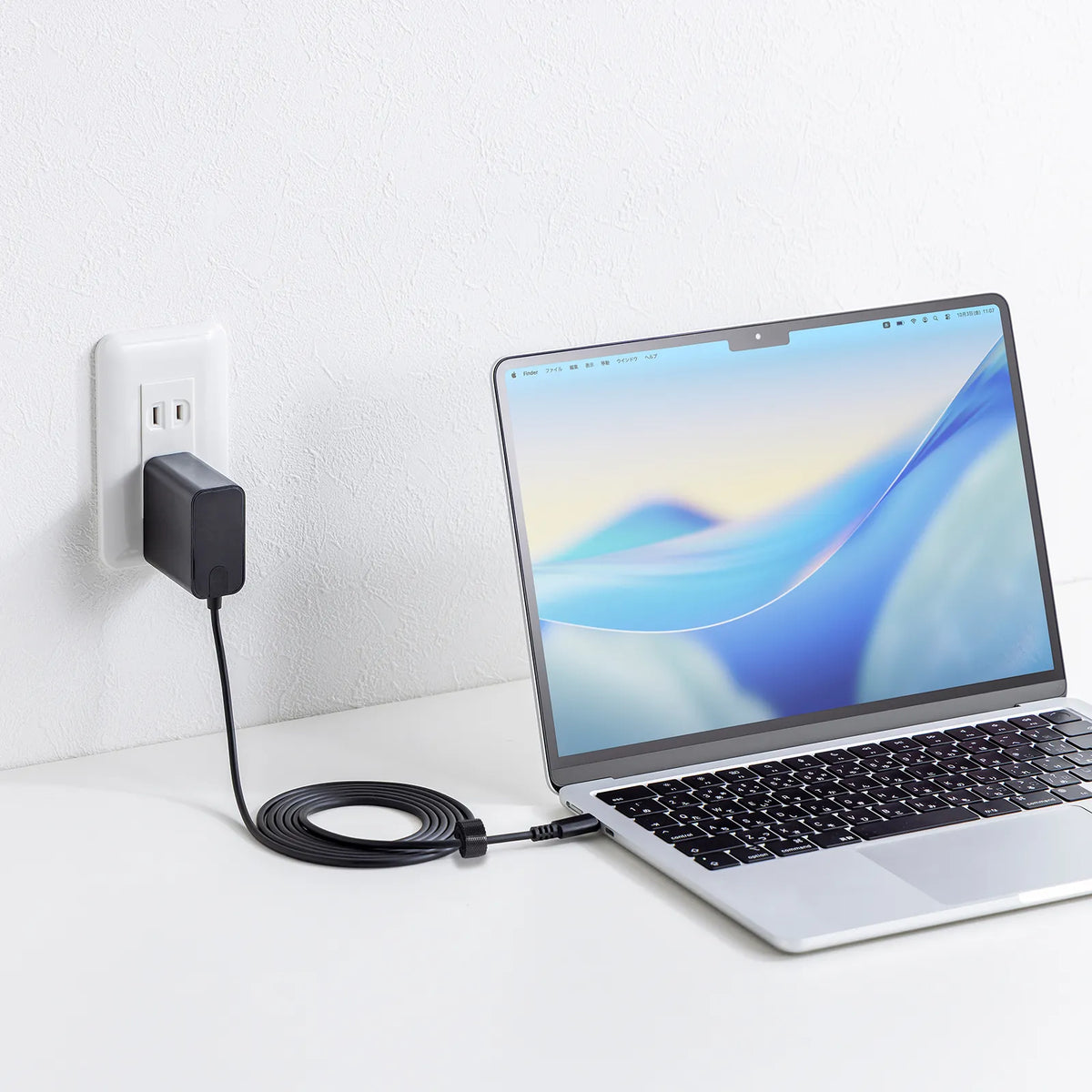 USB PD compatible AC charger (PD65W, Type-C cable integrated) ACA-PD110BK