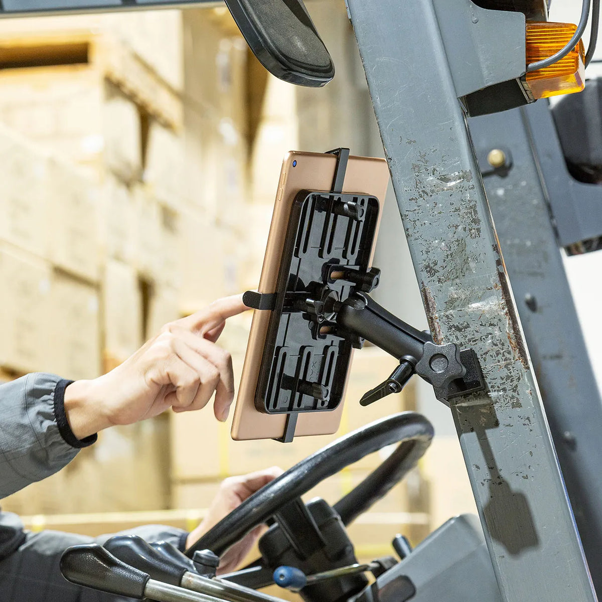 Tablet holder for pole mounting (2 joints) CAR-SPHLD3