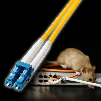 Reinforced spectacle-type fiber optic cable (single mode, LC x 2 - SC x 2, 5m) HKB-HLCSC1-05