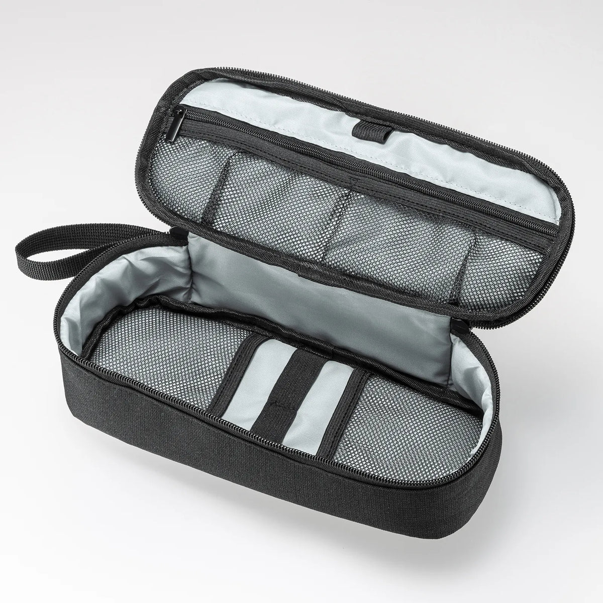 Travel accessory pouch IN-AD13BK
