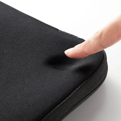 Shock-absorbing inner case for MacBook IN-MACFA13BK