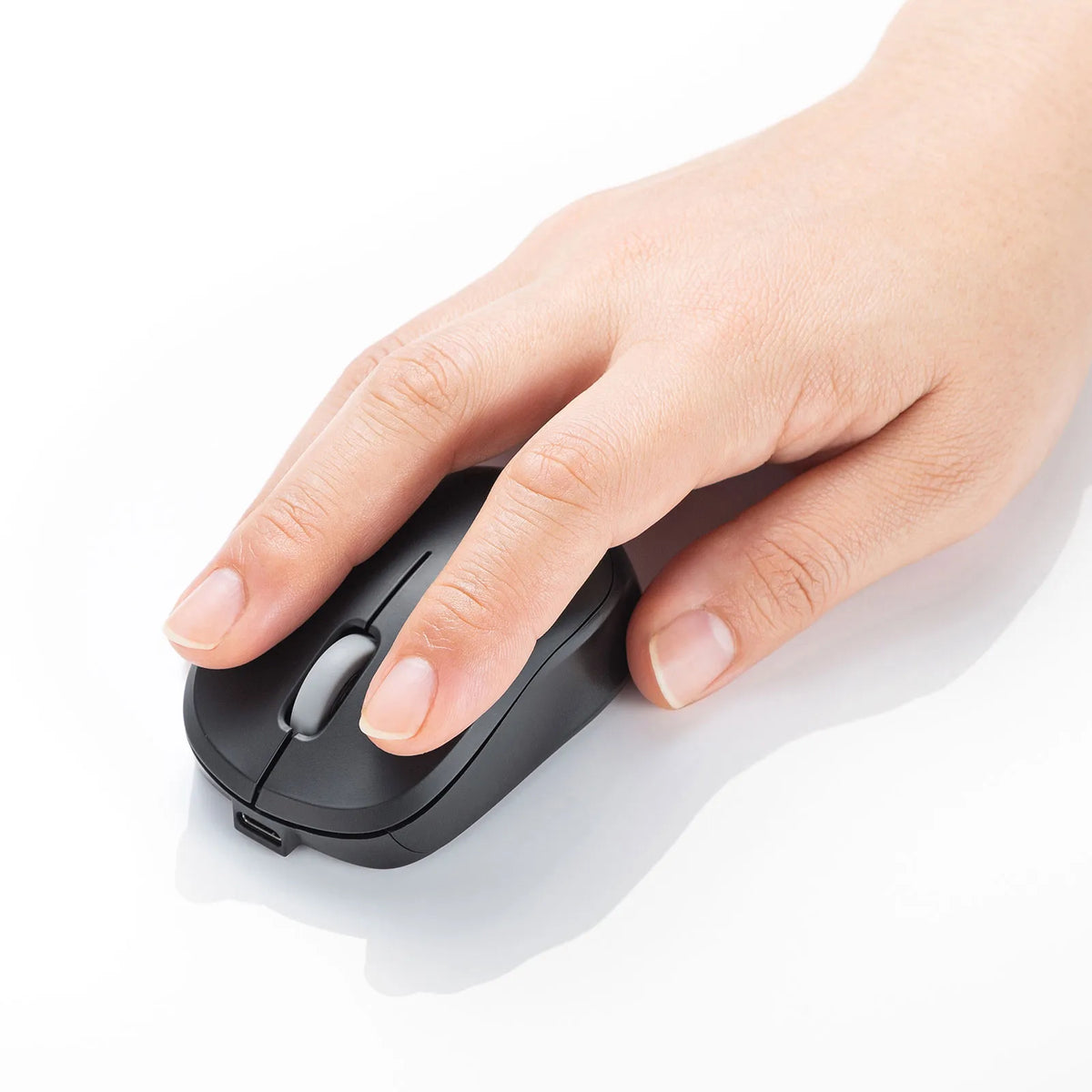 Silent Bluetooth Blue LED Mouse (Rechargeable) MA-BBS308BK