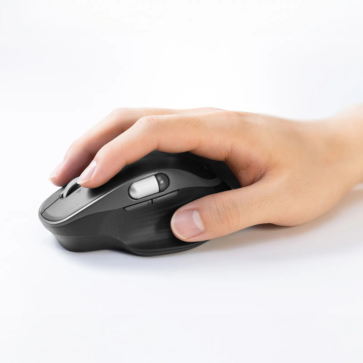 Bluetooth Wireless Mouse (with high-speed scroll, tilt wheel, and side wheel) MA-WBIRS635BK