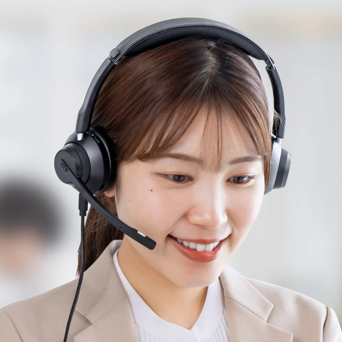 Bluetooth Stereo Headset (with Cradle, Dual Microphones) MM-BTSH70BK