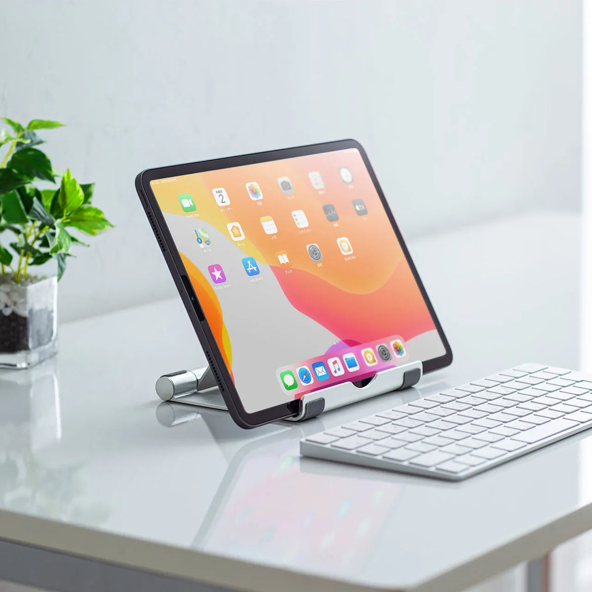 Aluminum stand for tablets PDA-STN35S