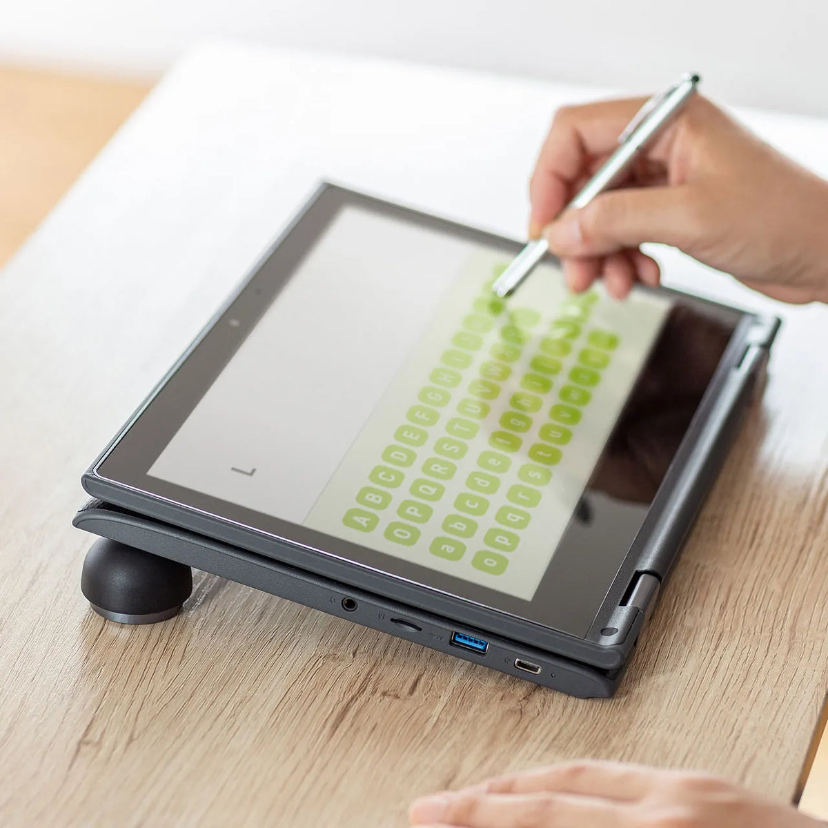 Laptop stand (flat type, compact) PDA-STN42BK