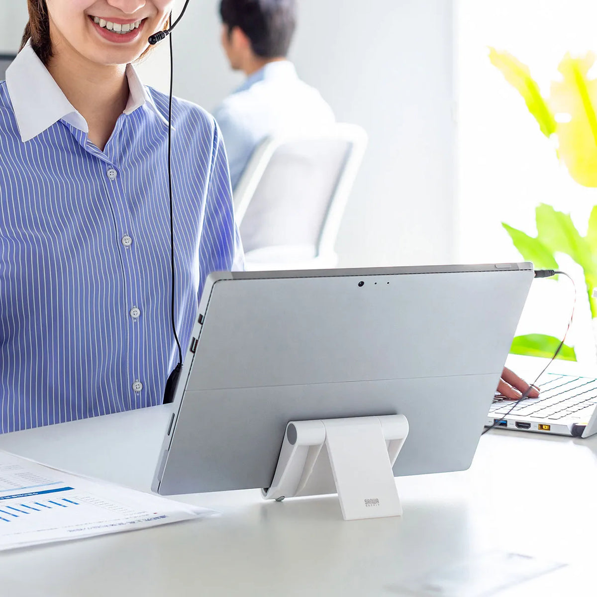 iPad stand (white) PDA-STN7W