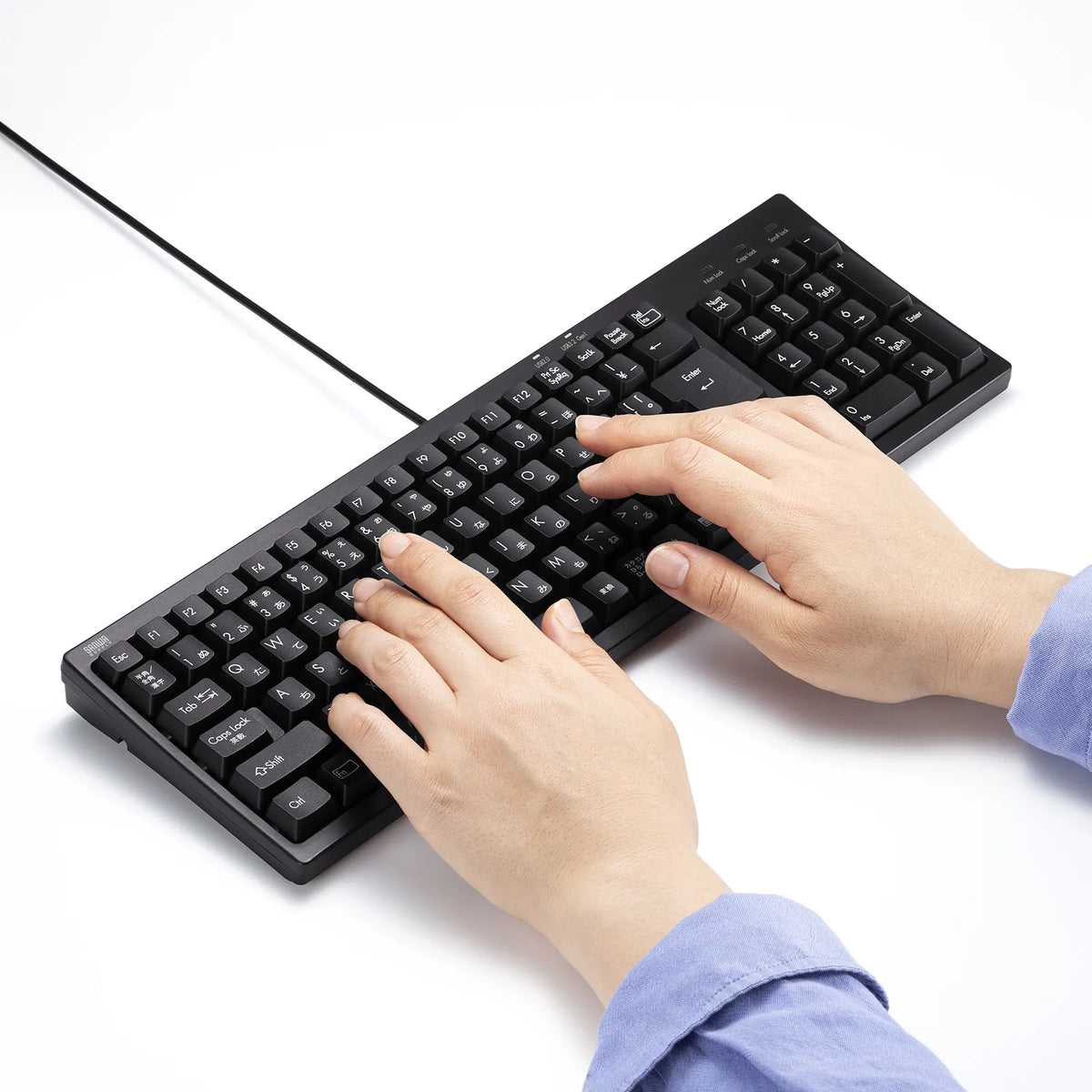 Compact keyboard with USB hub SKB-KG2UH3BK