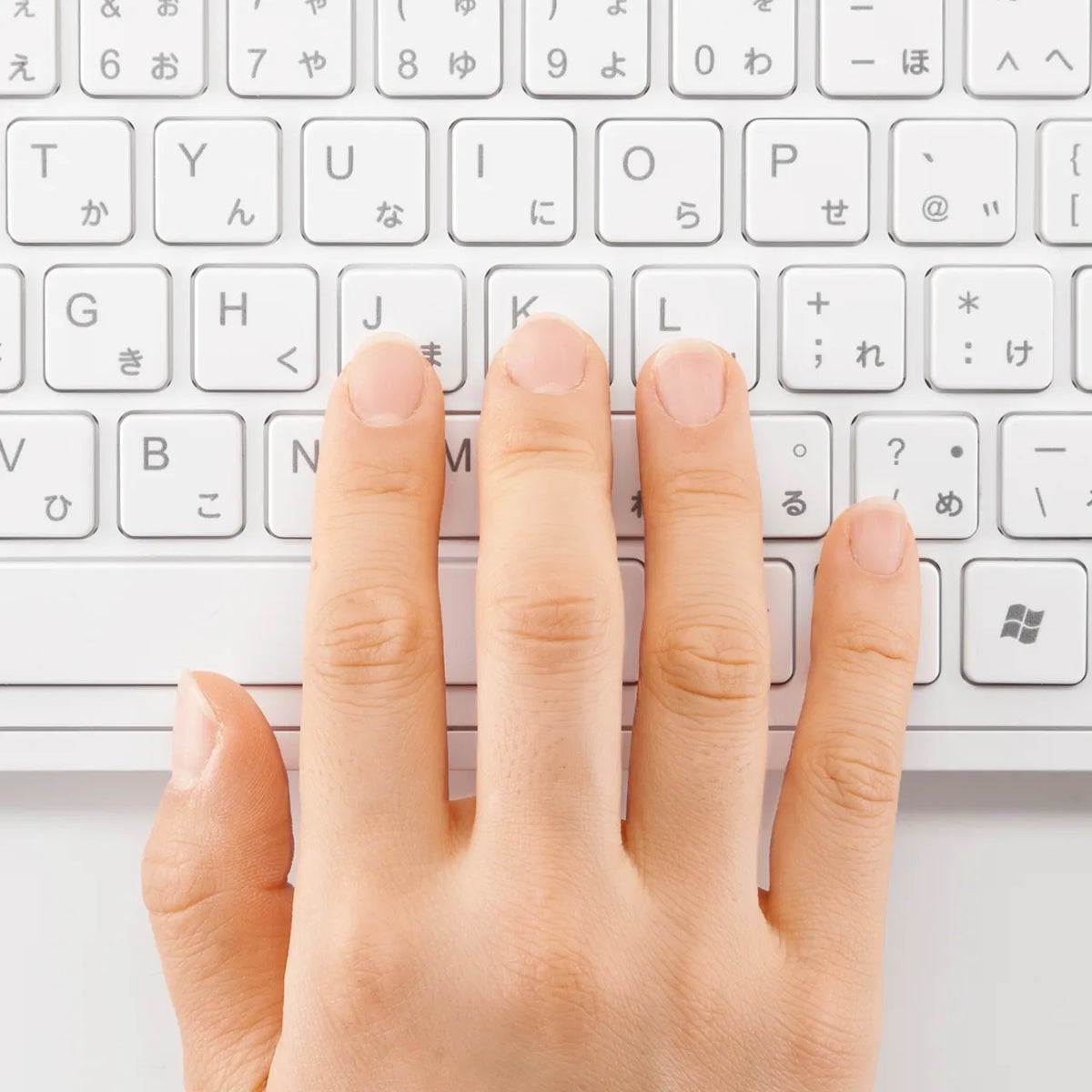 Slim Keyboard (White) SKB-SL16W
