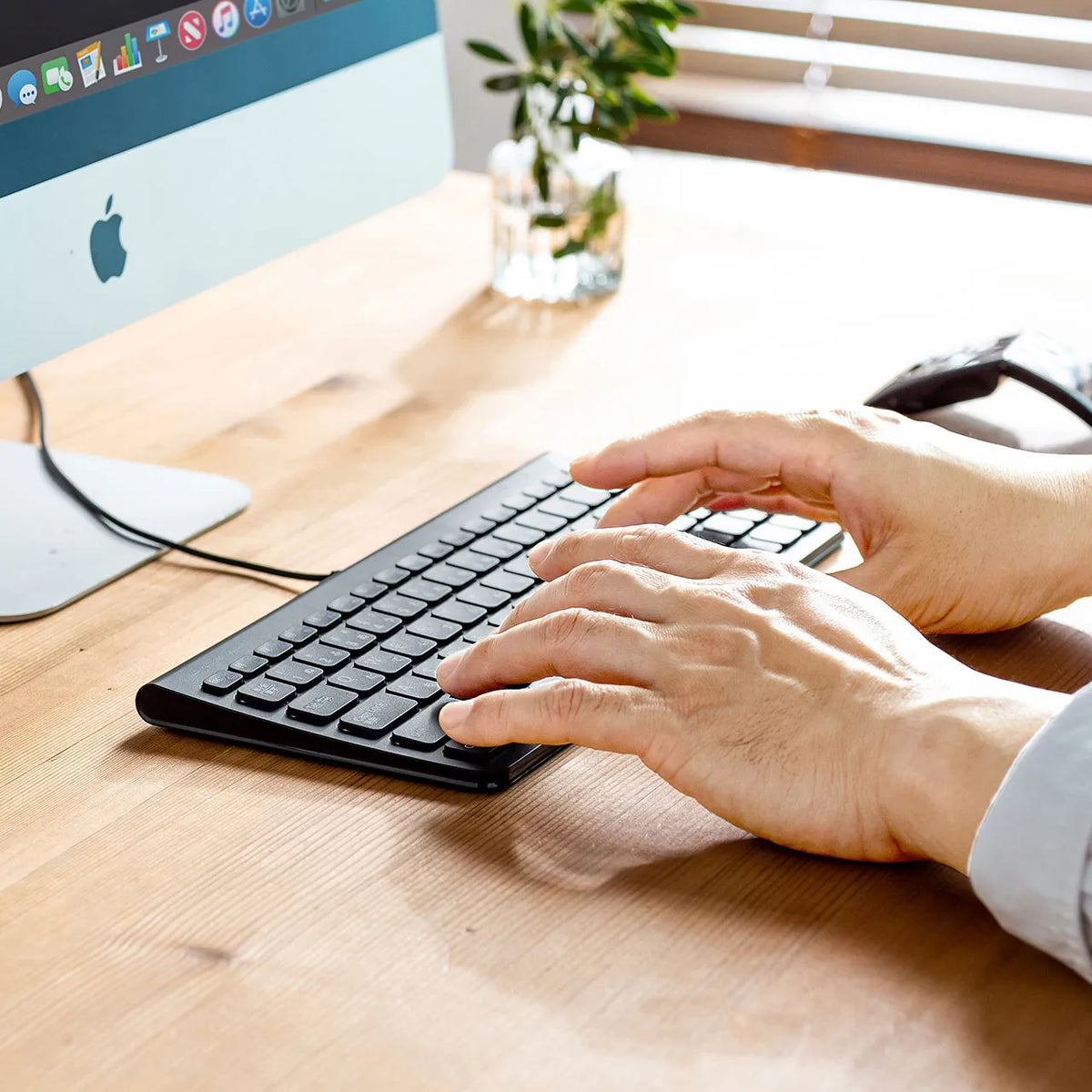 USB Slim Keyboard SKB-SL32BK