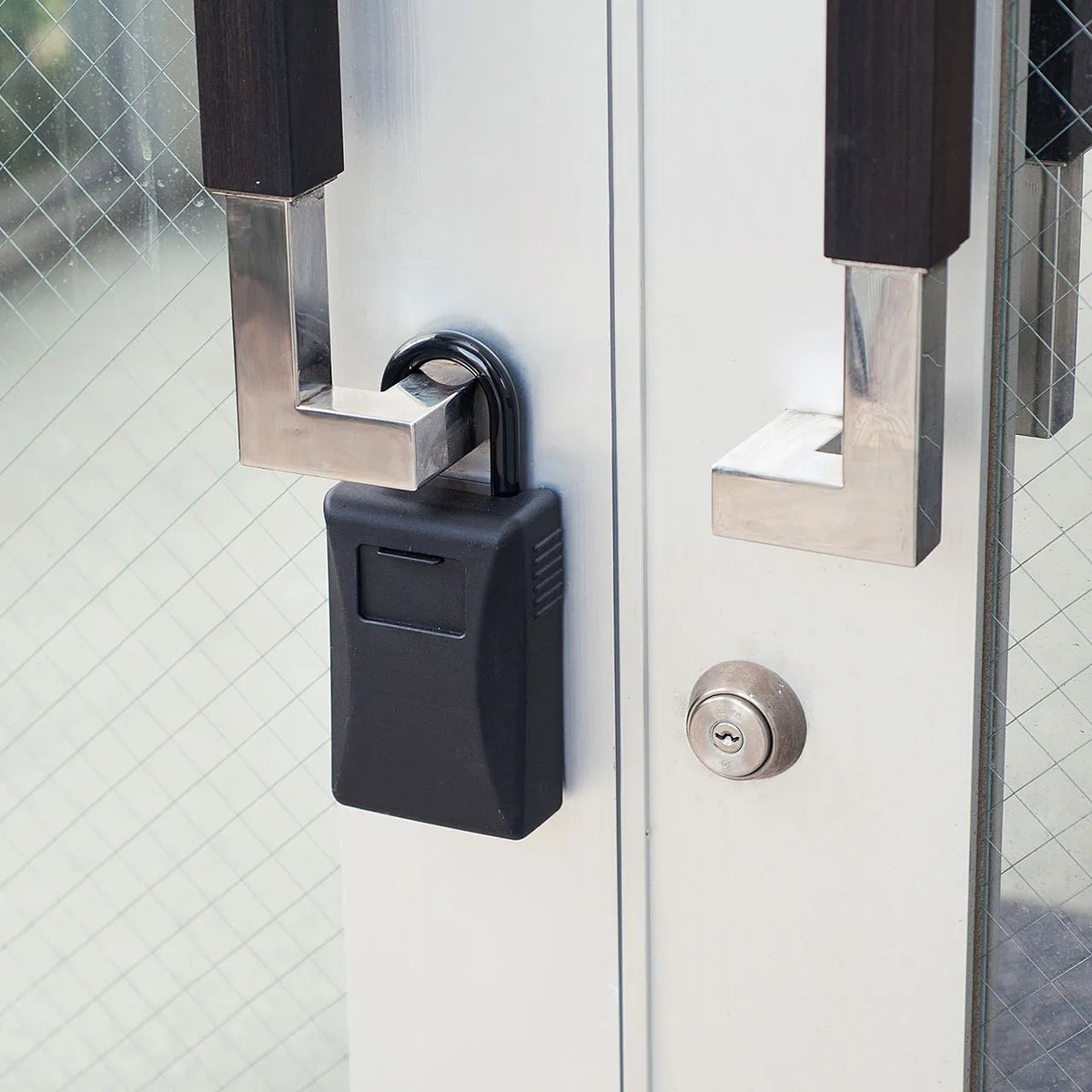 Security key storage box (with shutter) SL-76