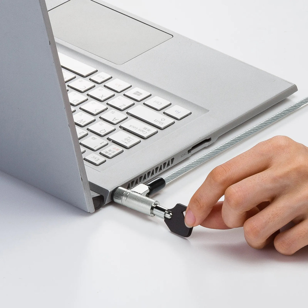 Slot-compatible standard & nano-compatible security wire (cylinder lock) SL-91