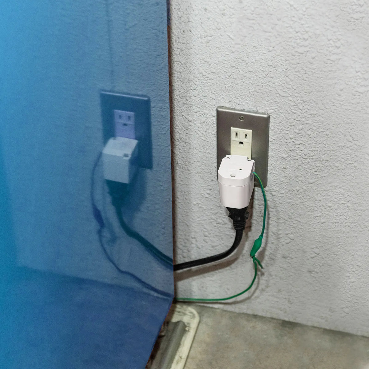 温度&電流ヒューズ内蔵アダプタ TAP-AD16W