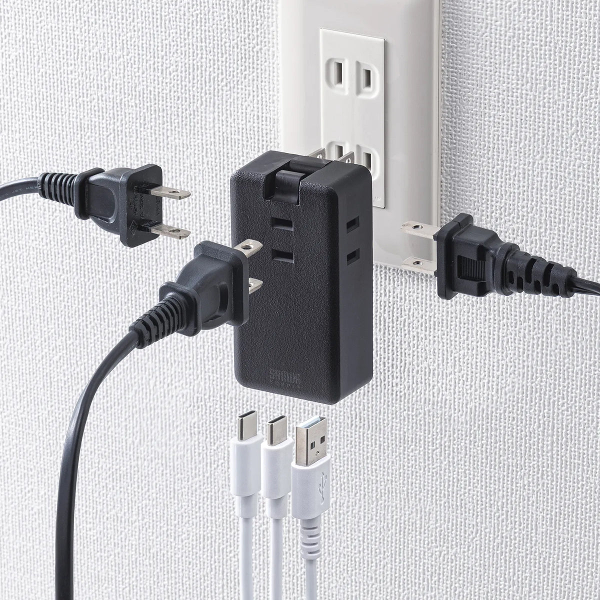 Mobile Power Strip (3 AC outlets + 2 Type-C ports, 1 USB-A port, PD 33W) TAP-MC2A1AC3BK