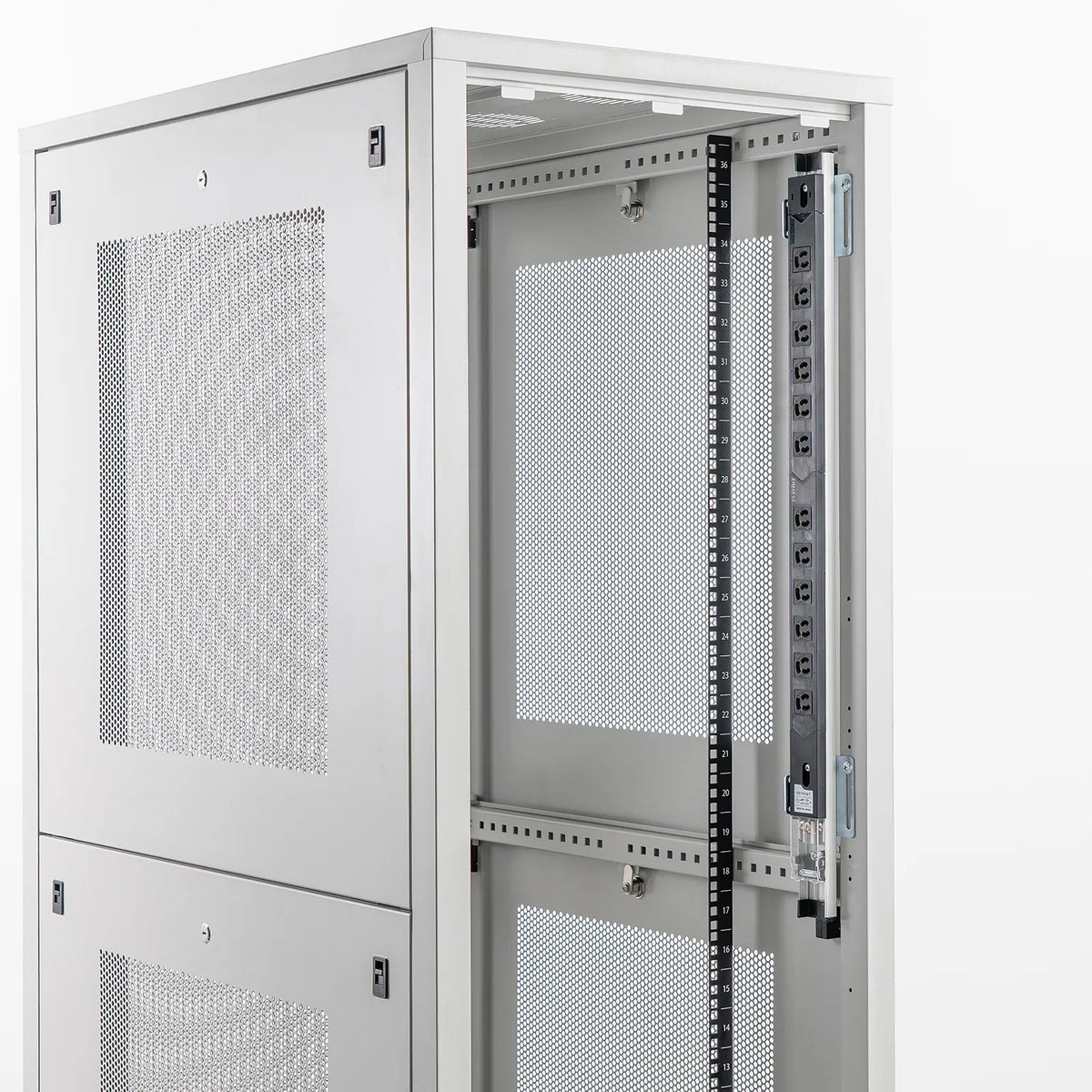 サーバーラック用コンセント専用取り付け金具 TAP-SVSET2