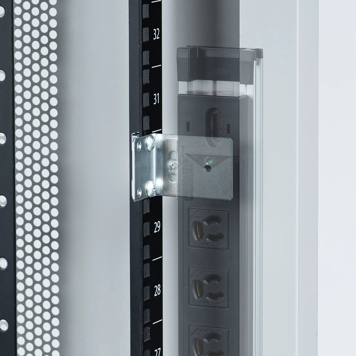 TAP-SVSET - Dedicated mounting bracket for 19-inch server rack outlets