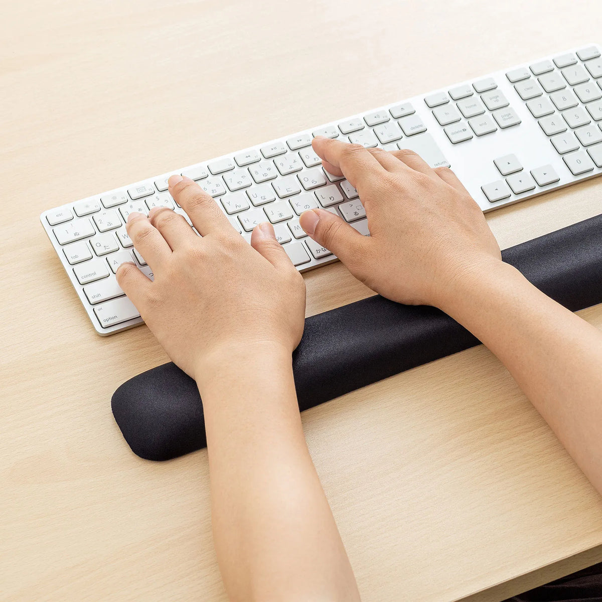 Keyboard wrist rest (black) TOK-MU3NBK2