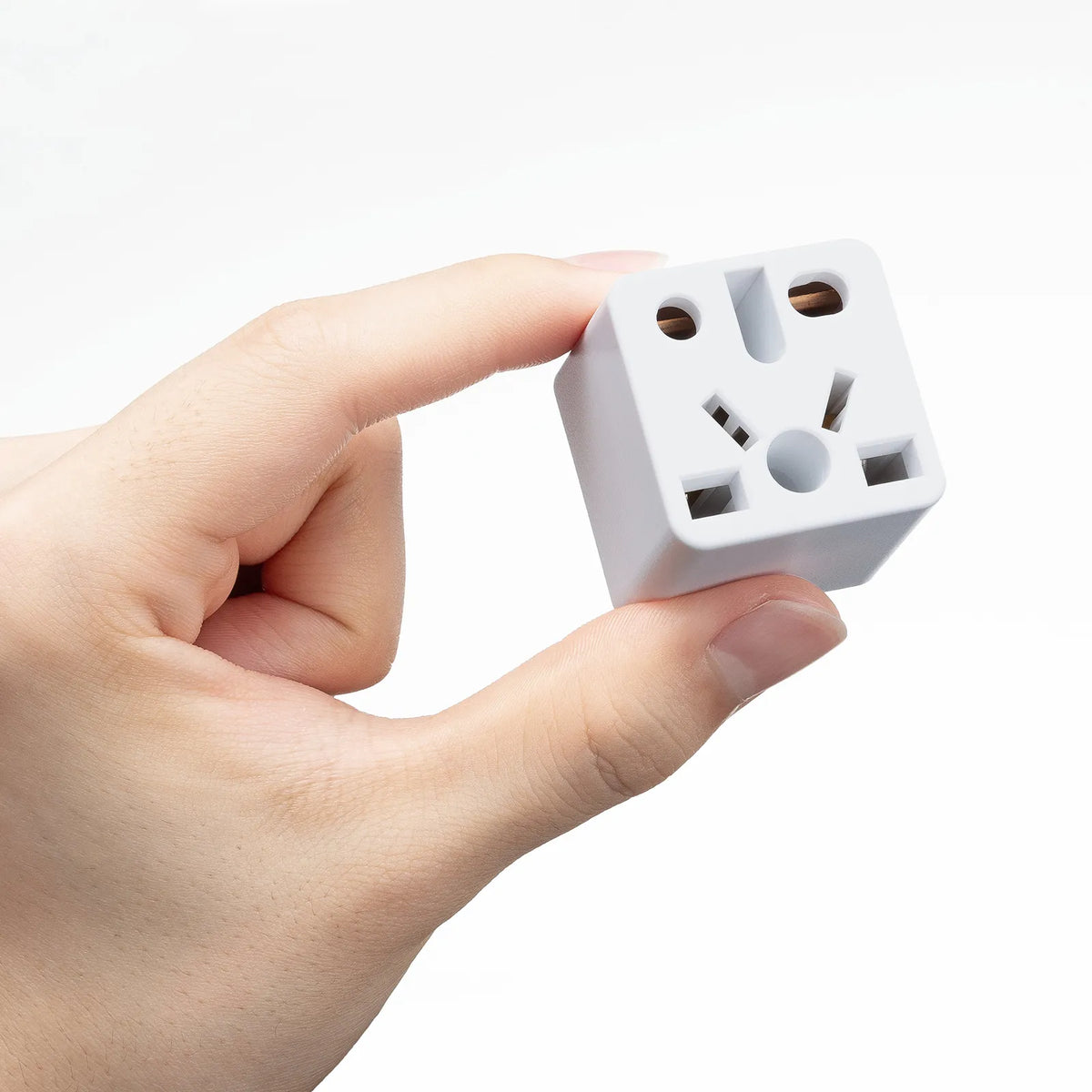 Japan-only multi-type power adapter TR-AD5WK