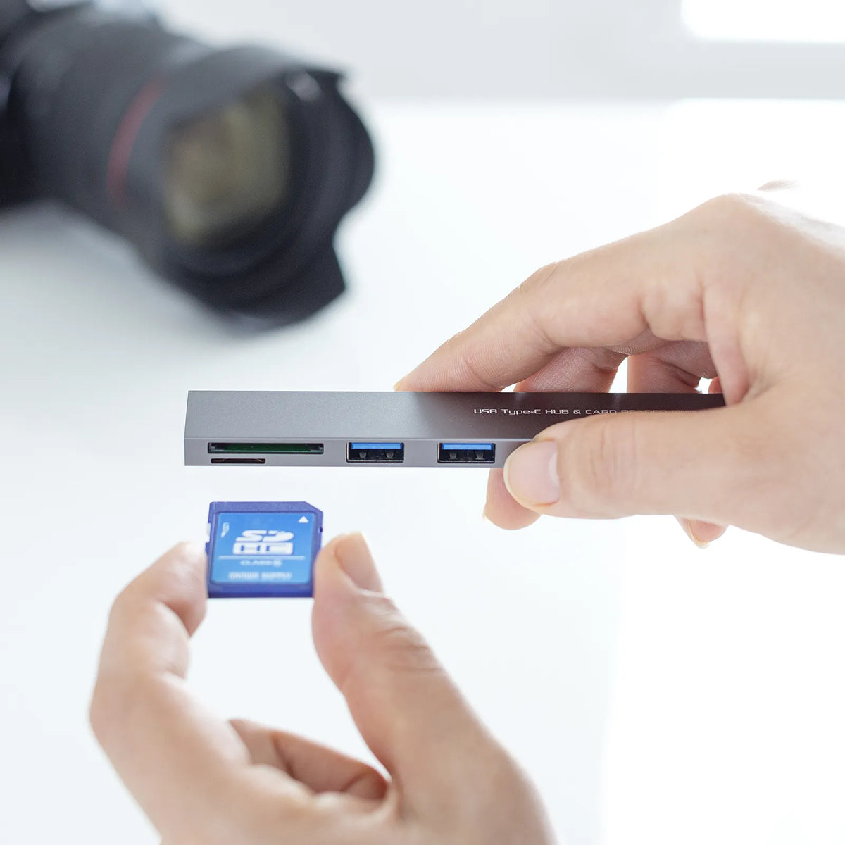 USB 5Gbps 3-Port Slim Hub (with Card Reader) USB-3TCHC20MS