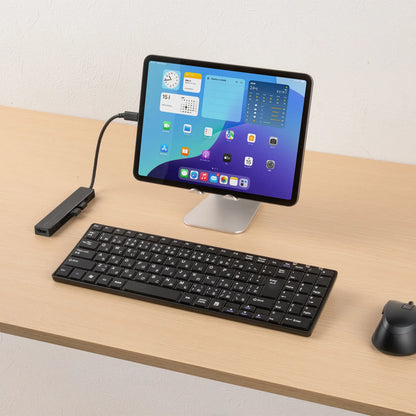 USB Type-C docking hub with HDMI port USB-5TCHC26BK