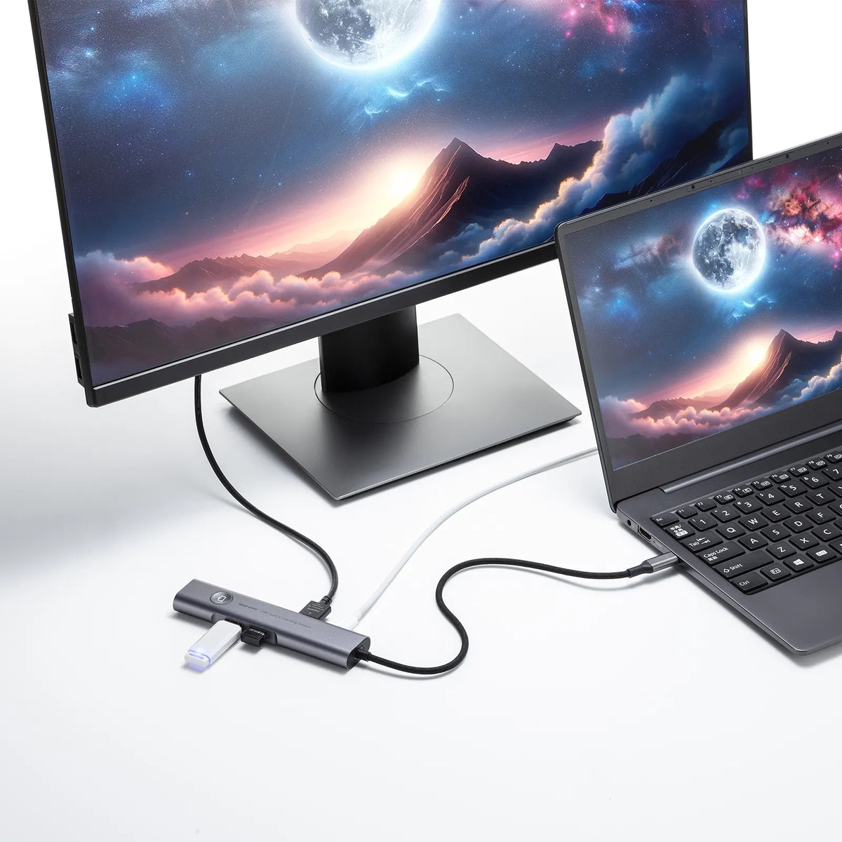 USB Type-C ドッキングハブ USB-5TCHLP16GM