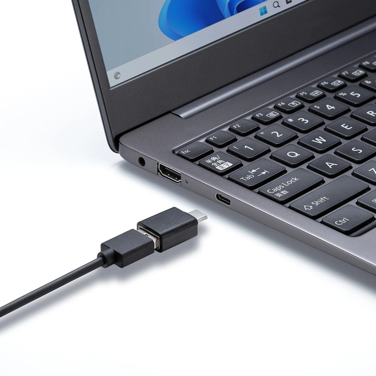 USB-HDMIディスプレイアダプタ(4Kx3画面出力) USB-CVU3HD8