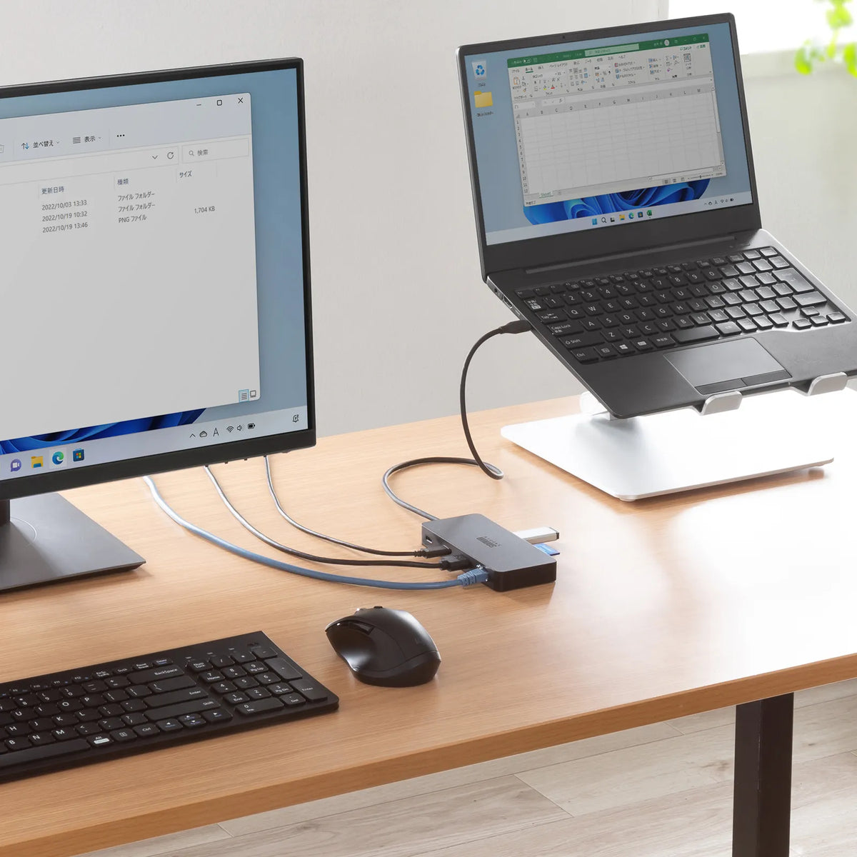 USB Type-C Docking Station USB-DKM5BKN
