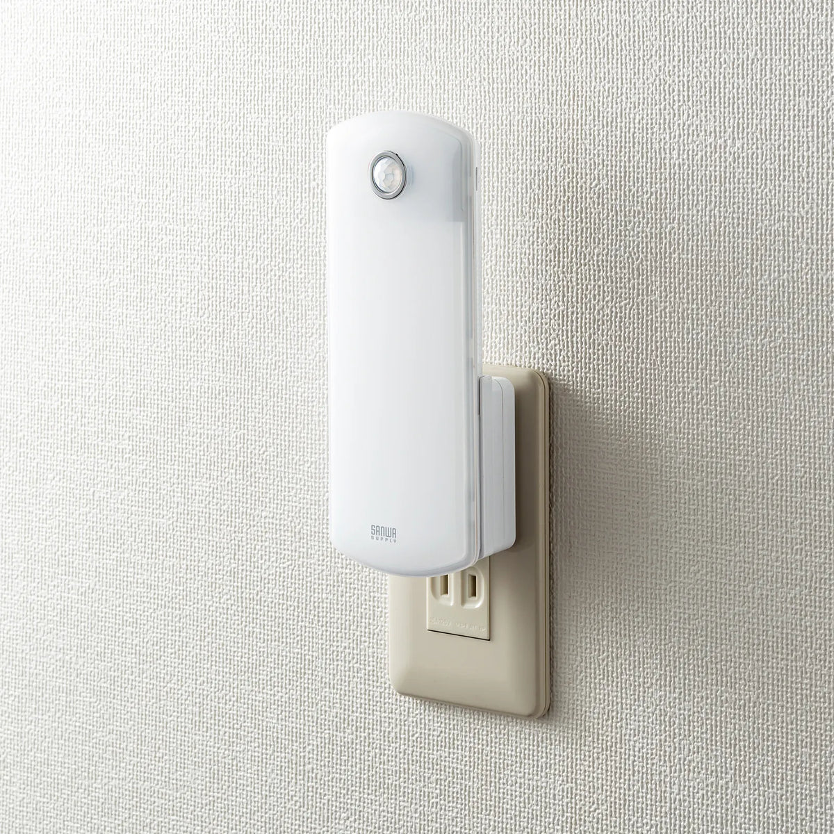 LED Sensor Light (for Wall Outlet) USB-LED01N